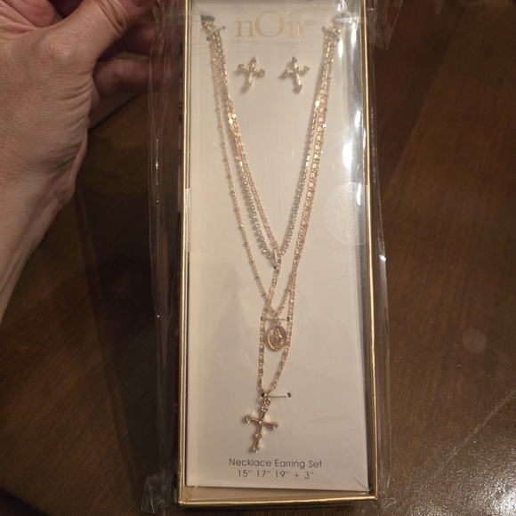 nOir Jewelry Jewelry - nOir Jewelry Necklace Earring Set Gold Layered Cross Chain Rosary Rhinestone